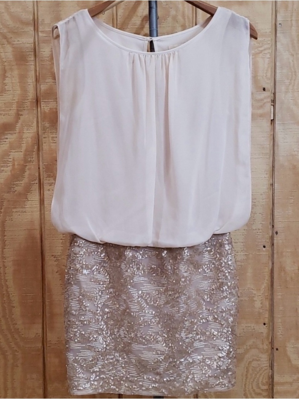 Aidan by Aidan Mattox Cream Blouse with Gold Sequin Mini Skirt - Picture 2 of 10